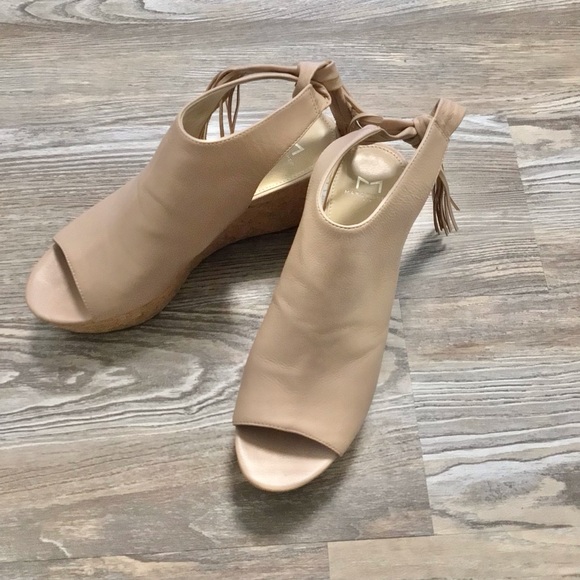 Marc Fisher LTD Tan Leather Cork Platform Sandals 9 - Picture 1 of 15
